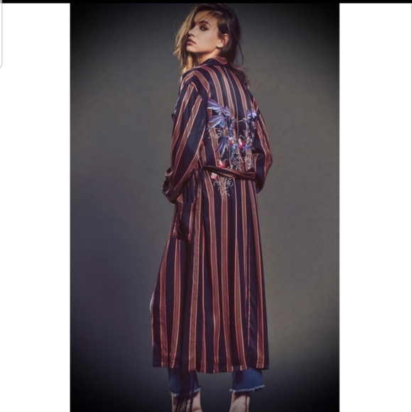 Free People Atrium Duster - Picture 2 of 11